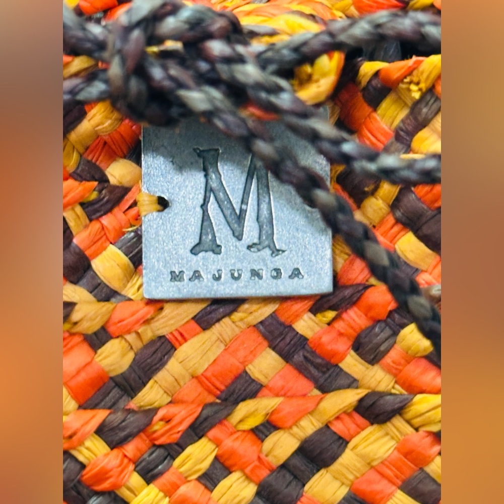 Majunga Raffia Purse - Picture 2 of 10